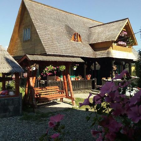 Complex Traditional Casuta Bunicilor-Breb Exterior foto